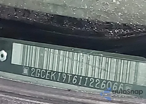 2001 Chevrolet Silverado 1500 Ls из США, поврежденный, VIN 2GCEK19T611226066